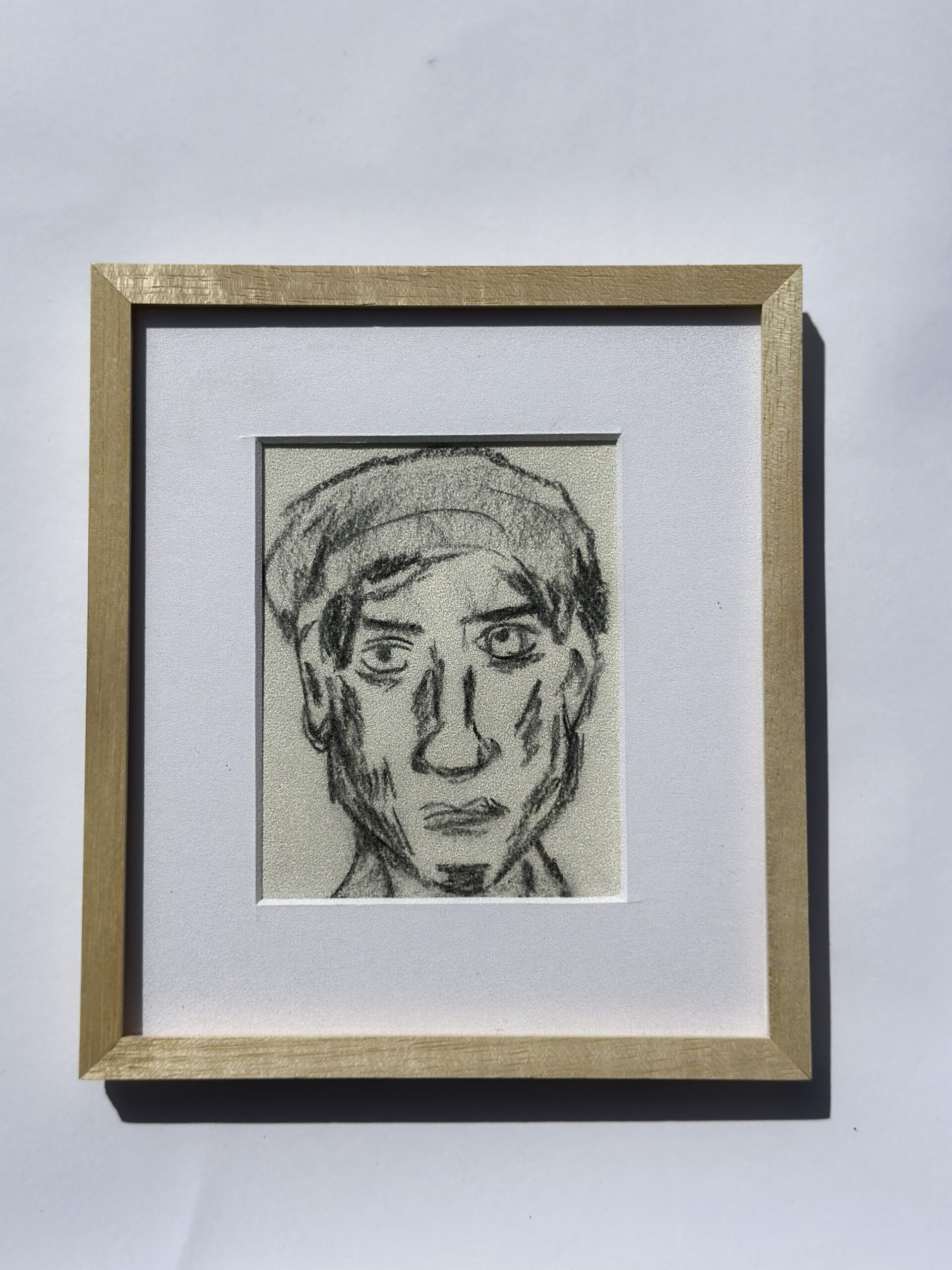 Cansado- Grafito 13 x 10.5cm- MEDIDA TOTAL