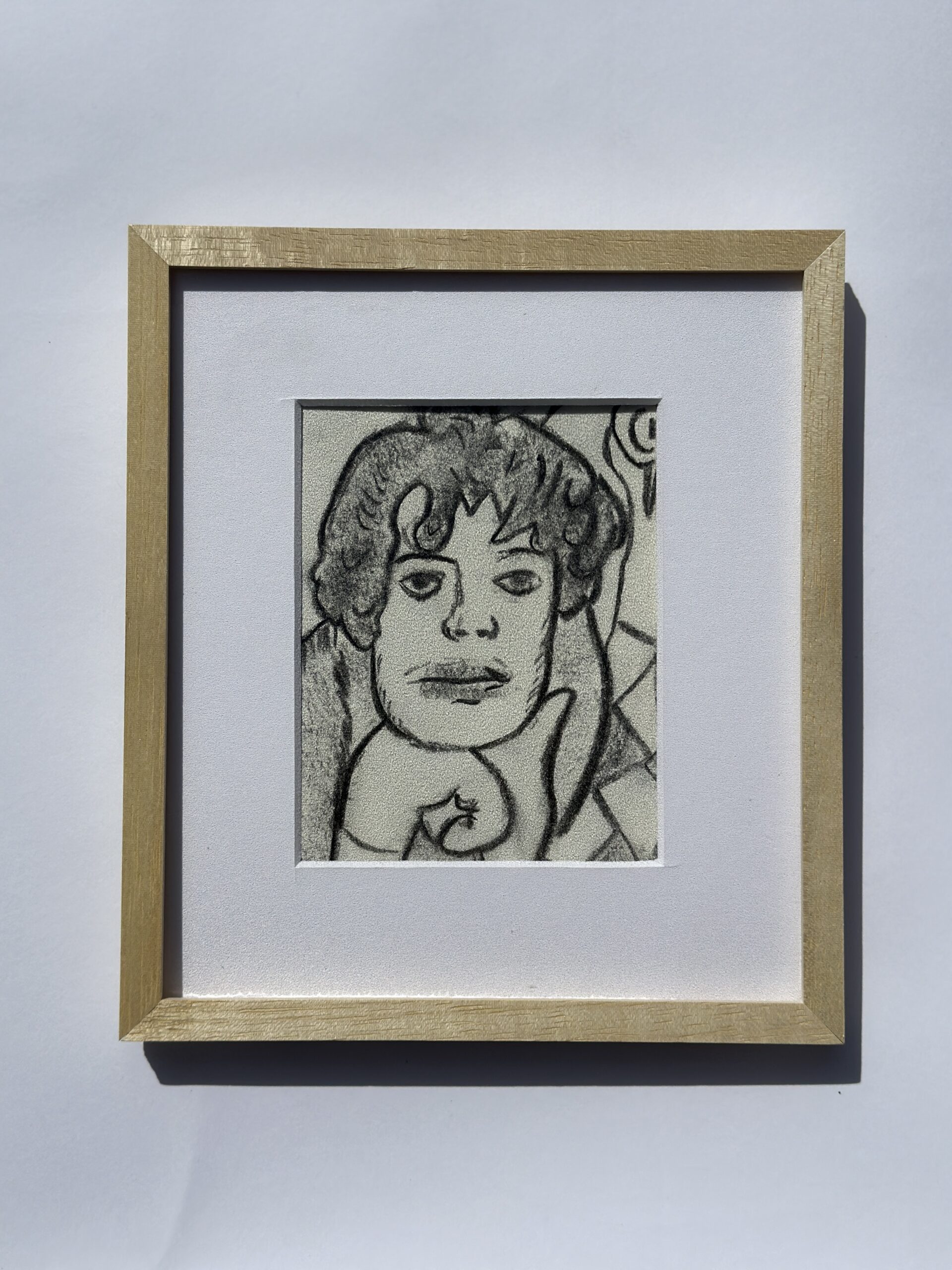 Mira – Grafito 13 x 10.5cm- MEDIDA TOTAL